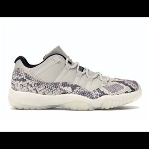 jordan 11 snake skin size 13